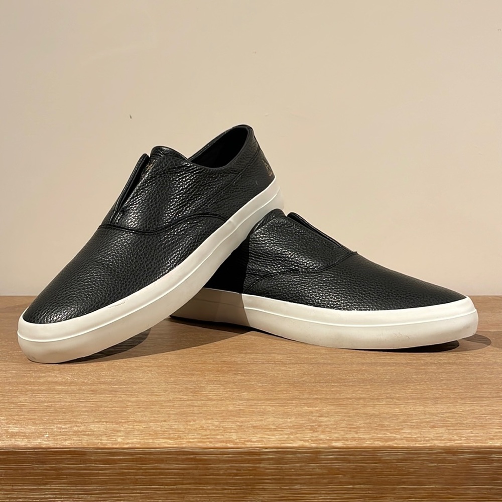NIB Men’s HUF Dylan Slip On Size 11